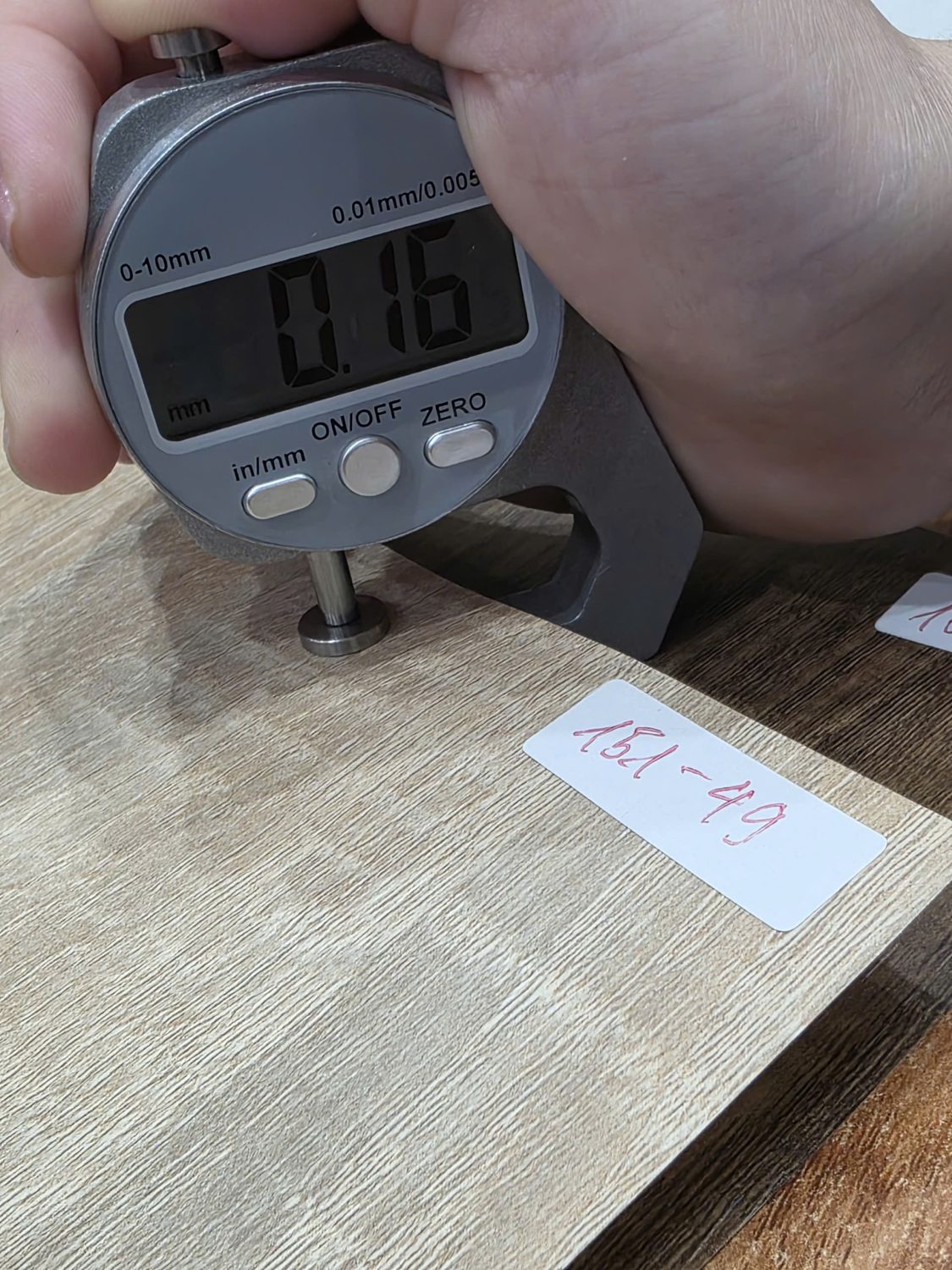 Đo độ dày màng film pvc 3