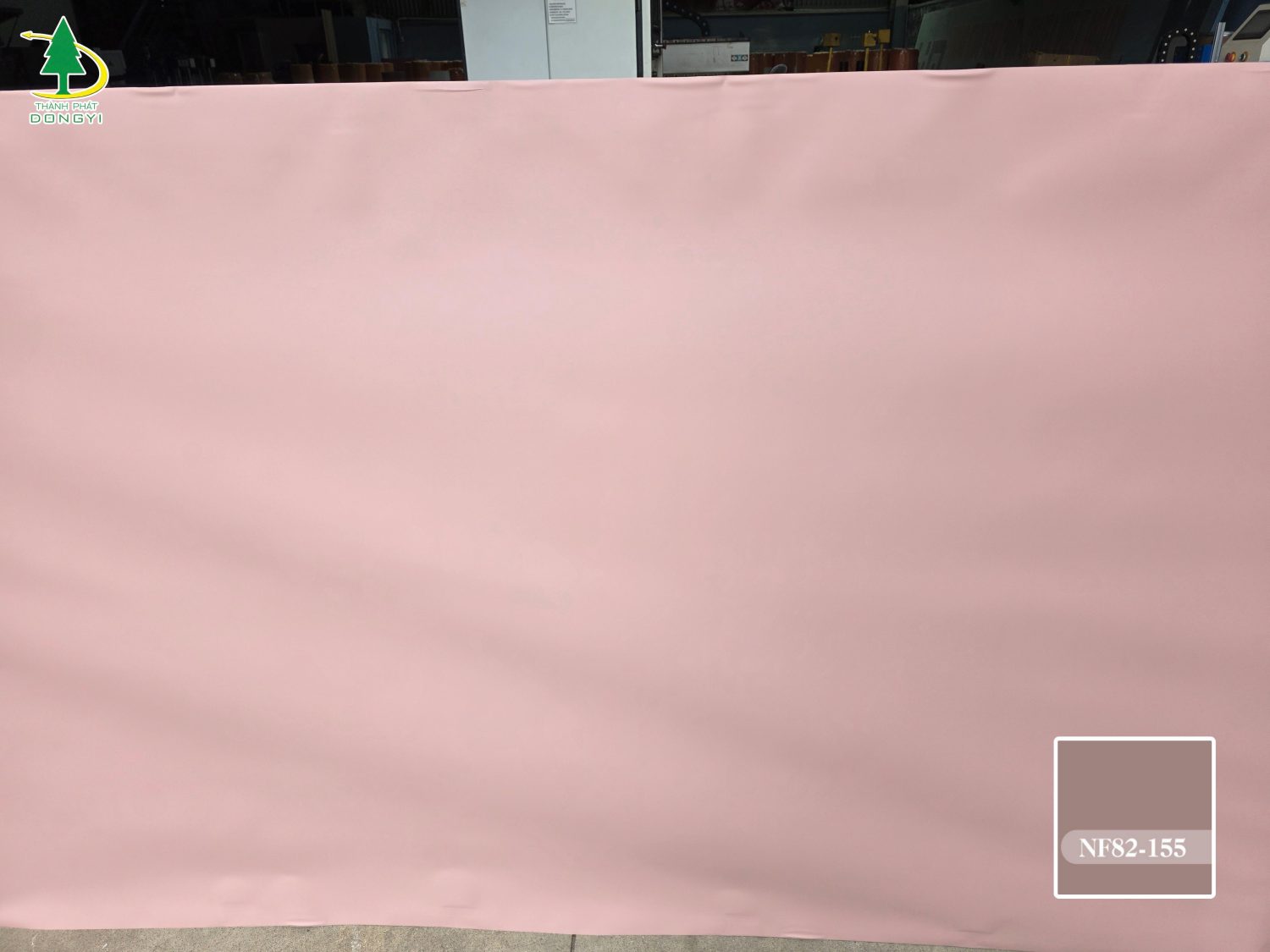Màng film pvc trơn mịn màu hồng đất NF82-155 Thành Phát Dongyi